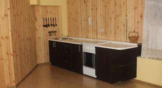 Гостиница Guest house Hutoryanka Анапа Улучшенный семейный номер-8